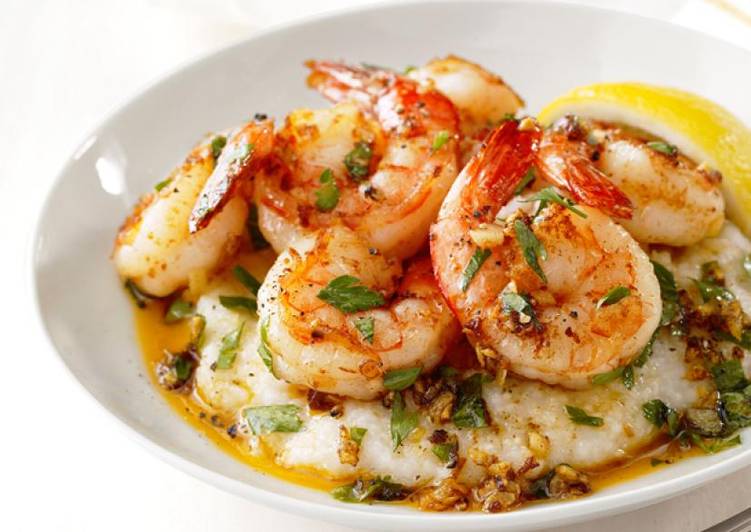 Easiest Way to Make Any-night-of-the-week Lemon garlic shrimp and grits