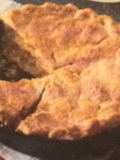 A picture of Cinnamon Apple Pie.