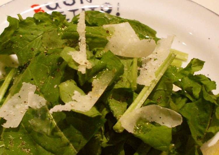 Recipe: Delicious Super Easy Arugula Salad