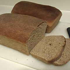 A picture of Non-Dairy Honey Wheat bread.