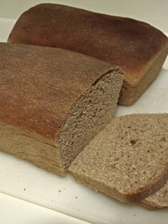 A picture of Non-Dairy Honey Wheat bread.