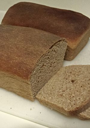 A picture of Non-Dairy Honey Wheat bread.