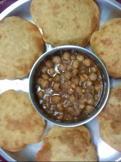 आलू की कचौड़ी (aloo ki kachodi recipe in Hindi) रेसिपी मुख्य फोटो