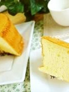 A picture of Basic Plain Chiffon Cake.