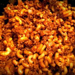 A picture of Chili Mac.