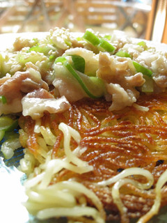 A picture of Seriously Delicious Leek and Salted Pork Yakisoba Noodles.