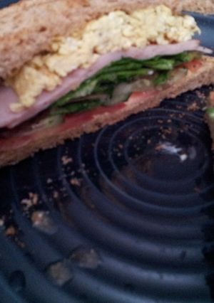 A picture of Breakfast sandwich.