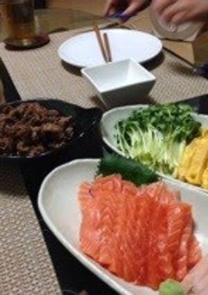 A picture of Sushi Rice Hand Rolled Sushi.
