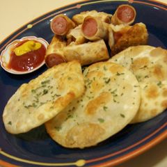Made in 5 Minutes Crispy! Crunchy! Wiener Sausages A picture of Made in 5 Minutes Crispy! Crunchy! Wiener Sausages.