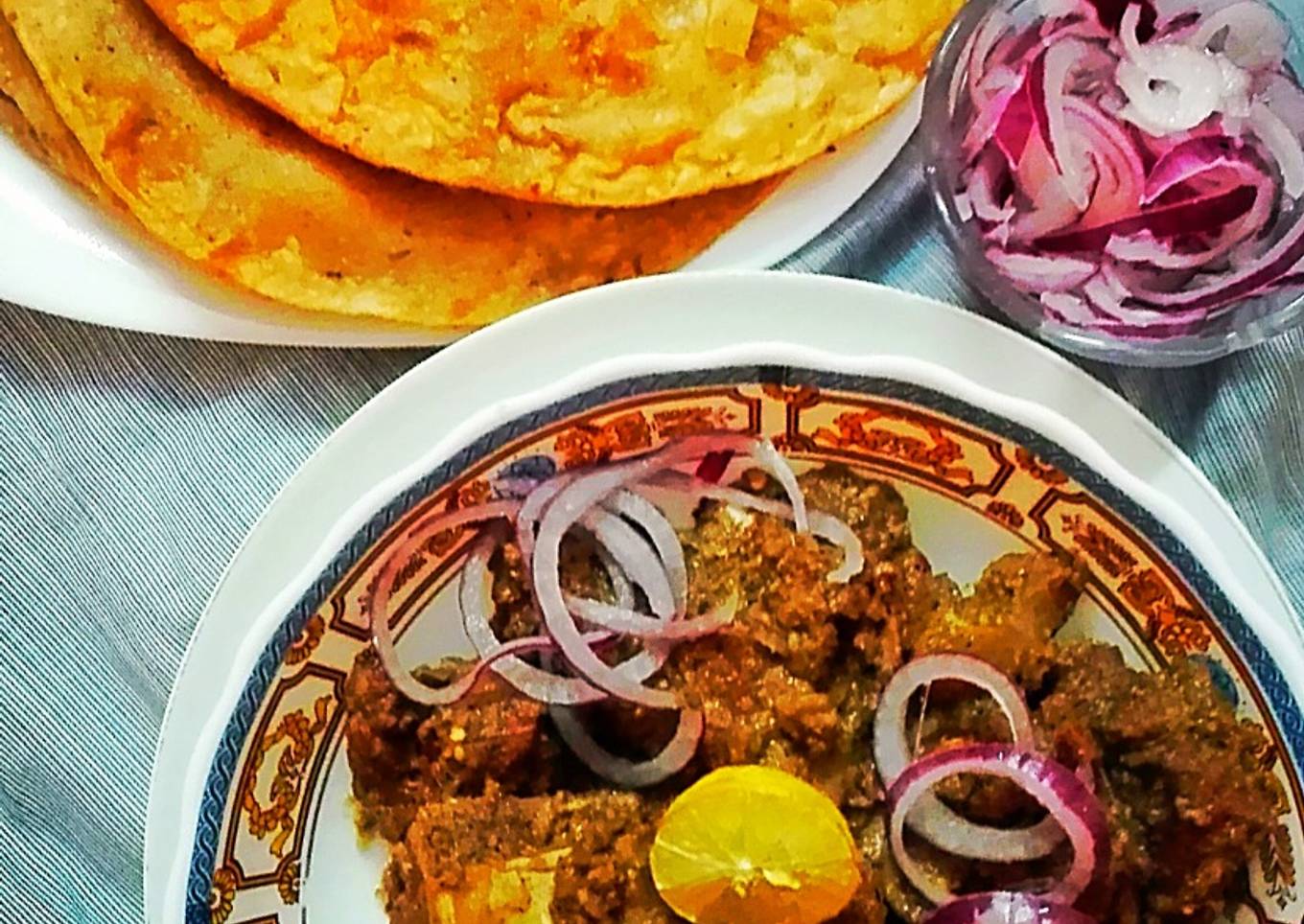 Grail with Masalay wali Pori