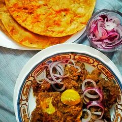 A picture of Grail with Masalay wali Pori.