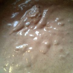 A picture of creamy jalapeno sauce.