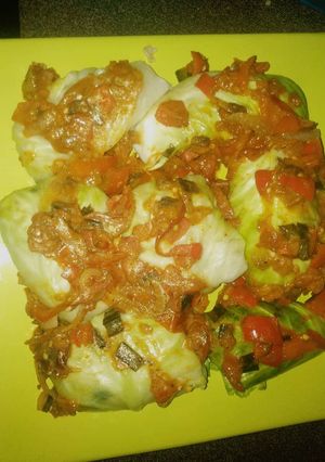 A picture of Cabbage rapped gasishi.