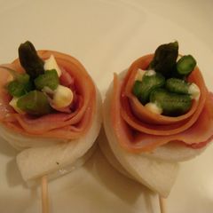 A picture of Chikuwa Flower Rollups.