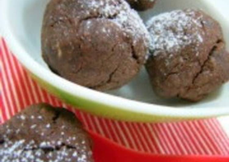 Recipe of Perfect Instant Chocolate Cookies