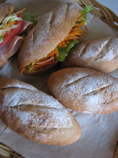 A picture of 43% Whole Wheat Bread Rolls.
