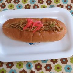 A picture of Quick & Easy Yakisoba Bread.