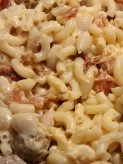 A picture of Bacon cheese burger casserole.
