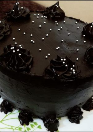 A picture of Chocolate truffle cake.