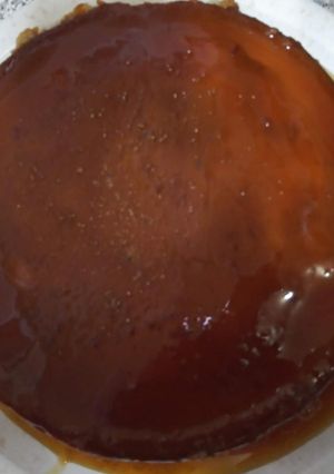Una foto de Flan con mezcal 🍾