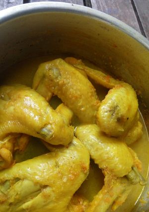 Foto resep Ayam ungkep (Siap Goreng/Bakar)