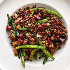 Sichuan Dry-Fried Green Beans with Minced Beef (干煸四季豆) A picture of Sichuan Dry-Fried Green Beans with Minced Beef (干煸四季豆).