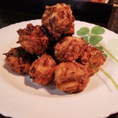 Cabbage pakoda A picture of Cabbage pakoda.