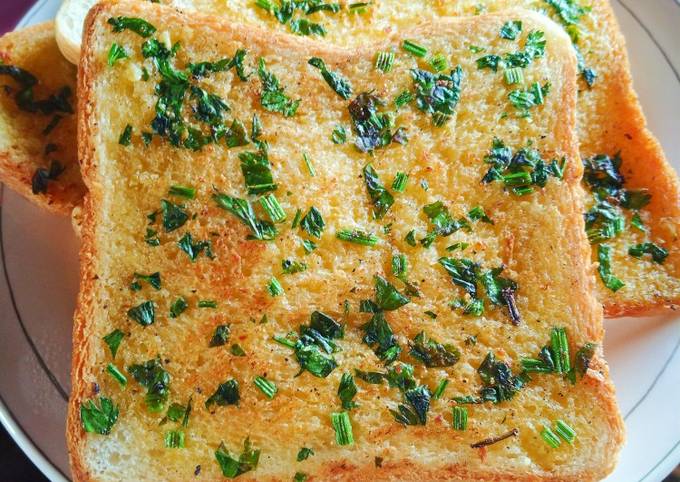 Resep Homemade Garlic Bread Oleh Ariska Lupita S - Cookpad