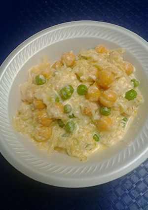 A picture of Cabbage peas.