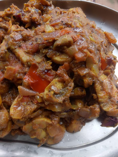 மஷ்ரூம் பெப்பர் மசாலா (Mushroom pepper masala recipe in tamil) செய்முறை முக்கிய புகைப்படம்