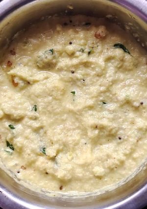 A picture of Raw mango chutney.