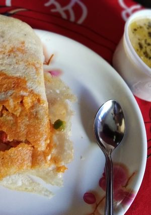A picture of Pizza flavor dosa.