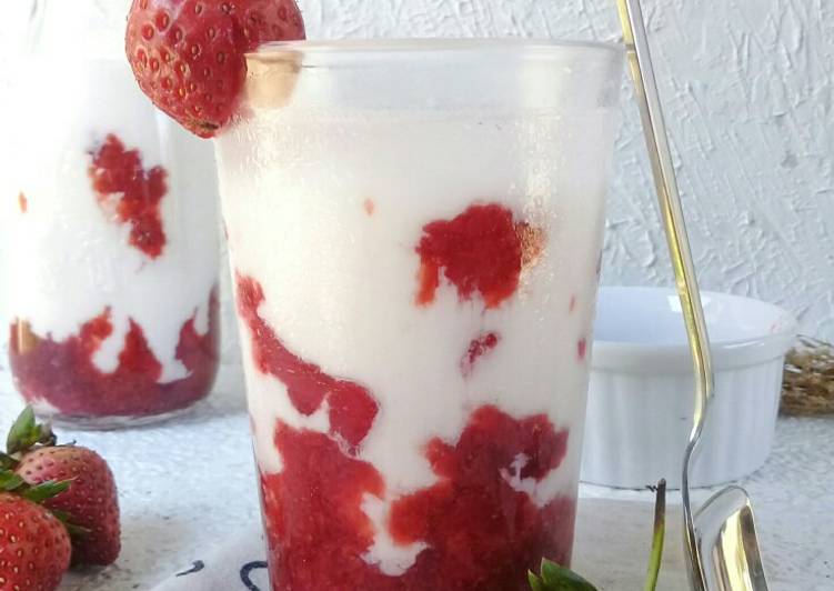 Langkah Mudah untuk Menyiapkan Korean strawberry milk Anti Gagal