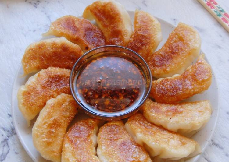 Cara Gampang Membuat Gyoza ayam udang, enakk, Bisa Manjain Lidah