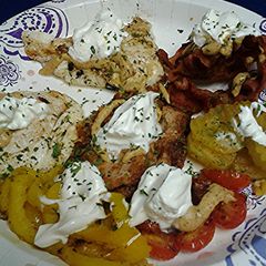 A picture of Fried salad.