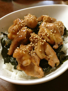 A picture of Super Delicious, Simple Yakitori Rice Bowl.