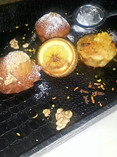 A picture of Orange Poppy seed Muffins 😍.