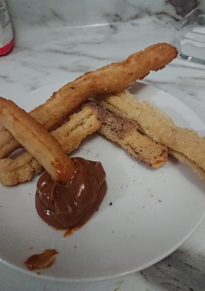 Una foto de Churros y churrera casera 😂