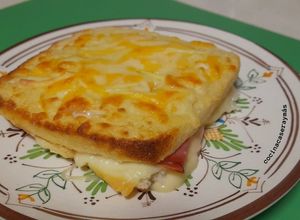 Foto principal de Sándwich mixto gratinado en horno o airfryer