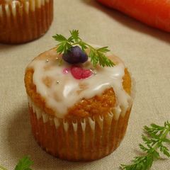A picture of Moist Carrot Cake.