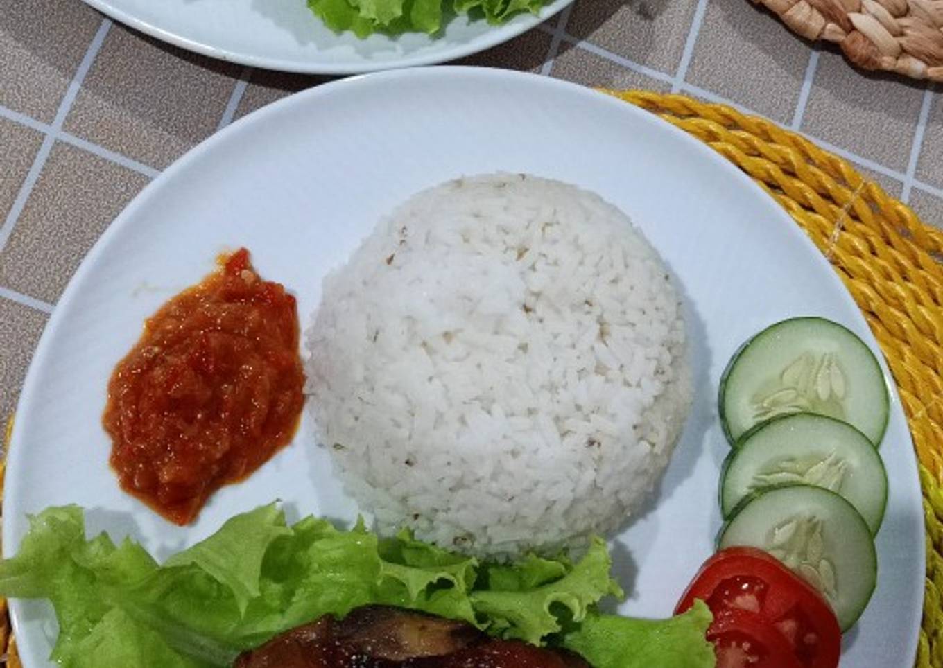 Cara Gampang Menyiapkan Ayam bakar sambal terasi, Lezat
