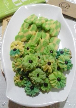 Foto resep Kukis Ketupat jadi Semprit