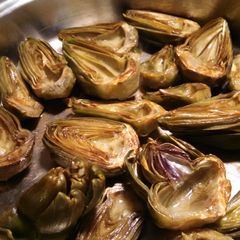 A picture of Sauteed artichokes.