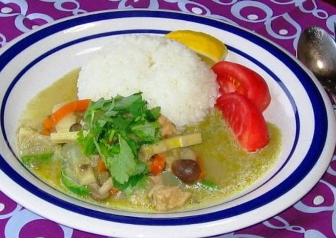 Recipe of Ultimate My Family&#39;s Seriously Yummy Thai Curry