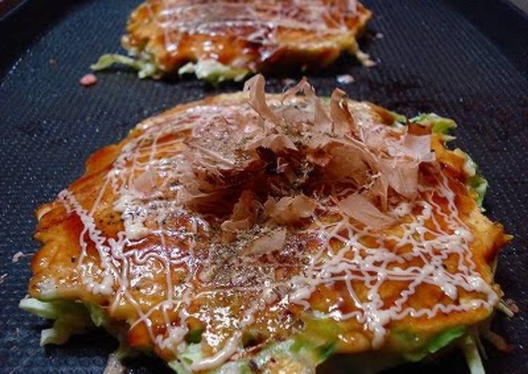 Simple Way to Make Appetizing Fluffy Okonomiyaki