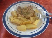 Una foto de ribs de cerdo mostaza