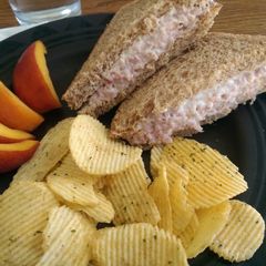 A picture of Mom's Ham Salad.