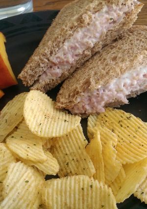 A picture of Mom's Ham Salad.