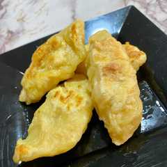 Una foto de Pierogi