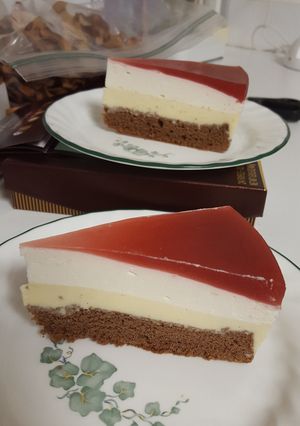 A picture of Summer pudding mousse cake.